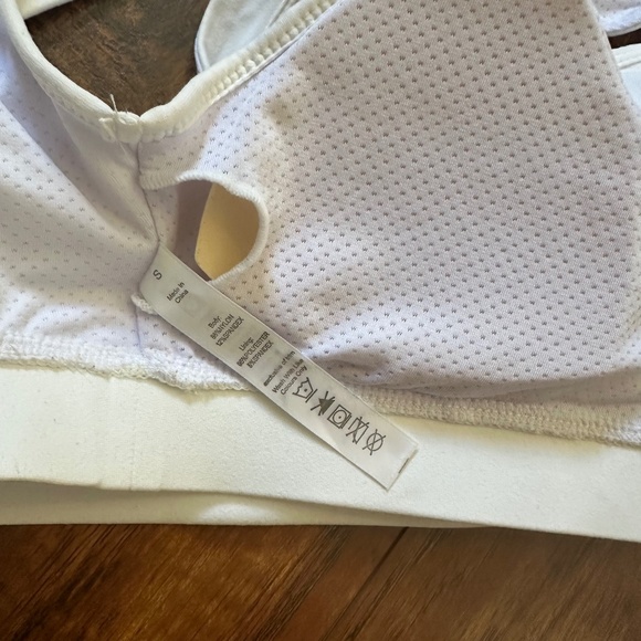 Sykooria Womens One Shoulder Sports Bras in size Small - Picture 5 of 5